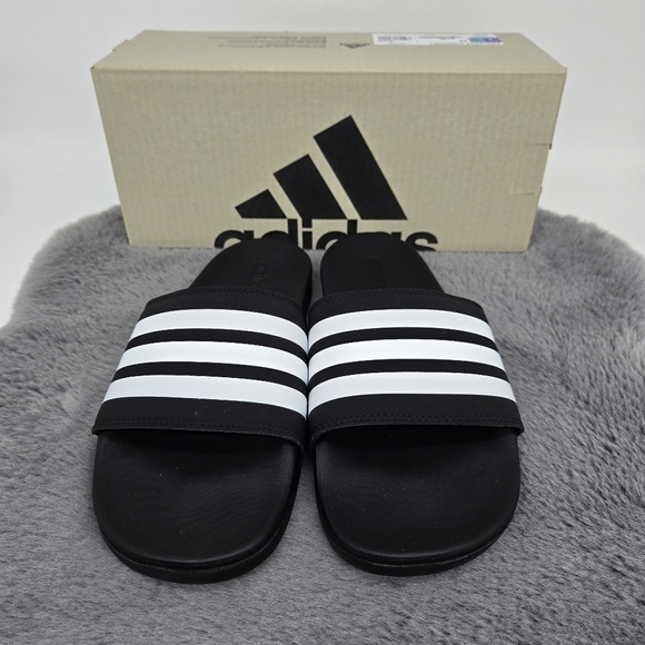 New adidas Adilette Comfort Slides Black White Women's Shoes Size 8 - Picture 3 of 8